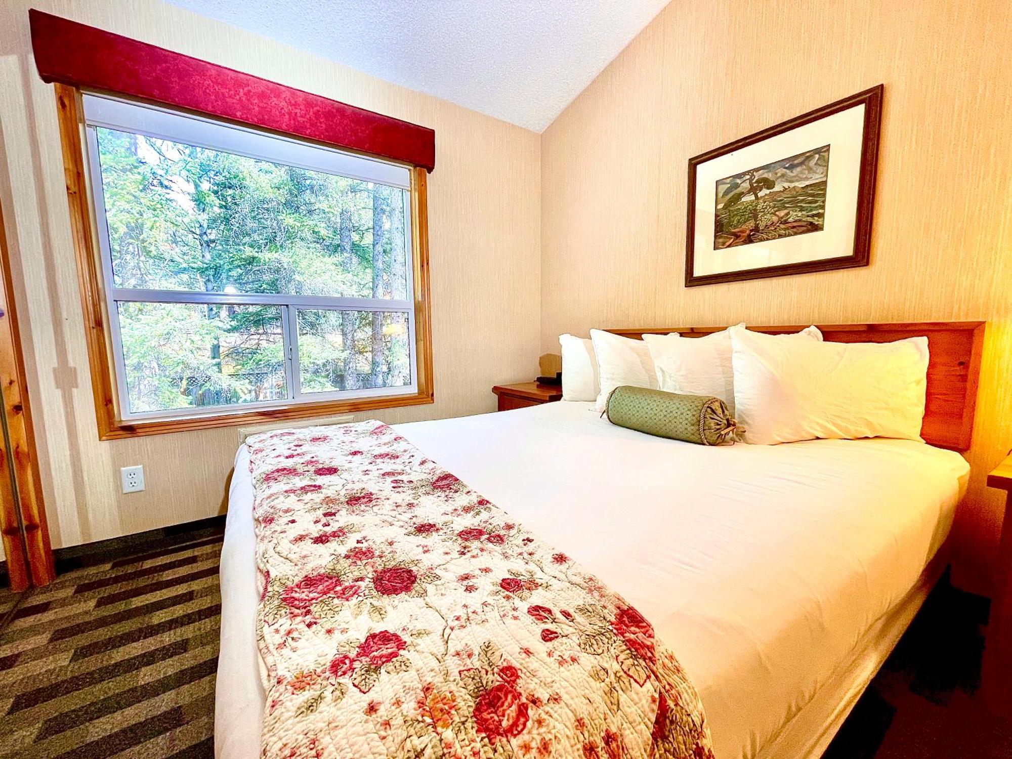 Mountainview -Privatechalet Sleep7- 5Min To Dt Vacation Home 캔모어 외부 사진